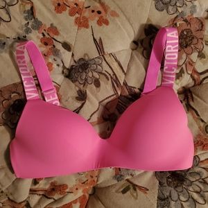 Victoria Secret Bra T-Shirt Bra